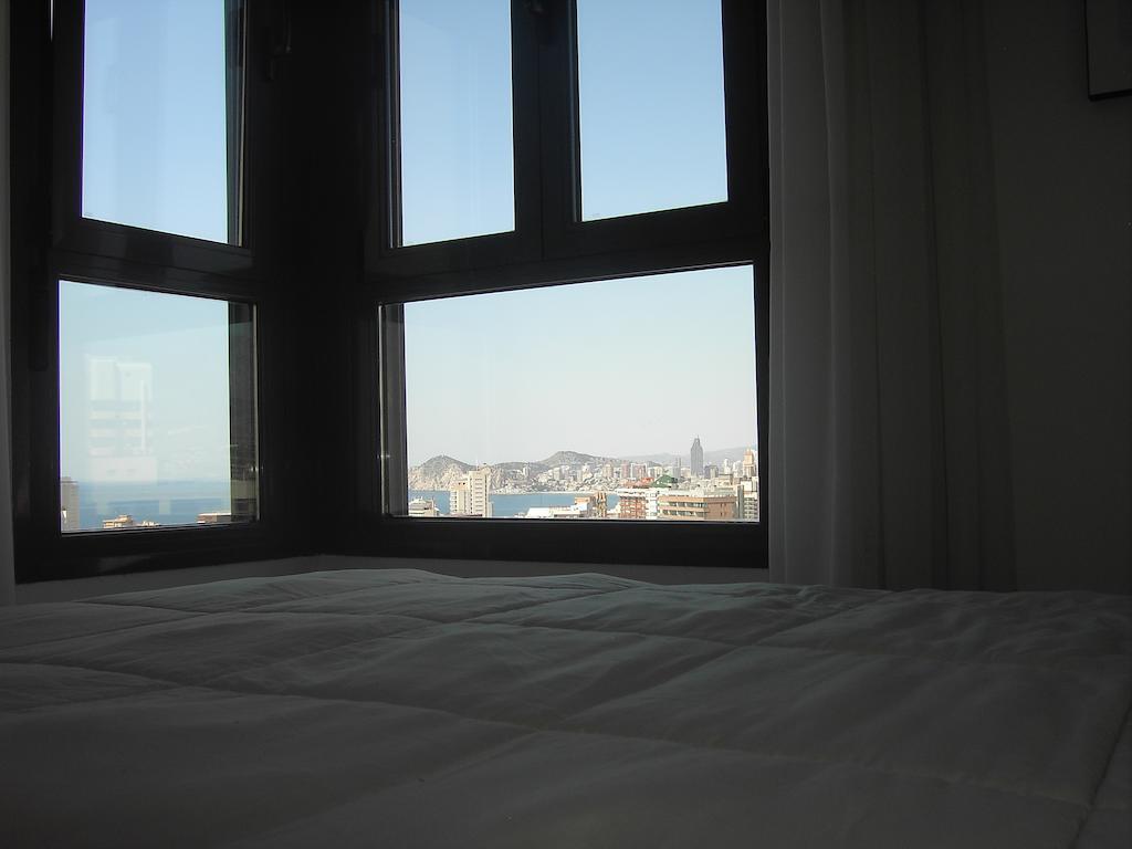 Apartamentos Con Terraza Torre D'Oboe By Renthas ベニドルム エクステリア 写真